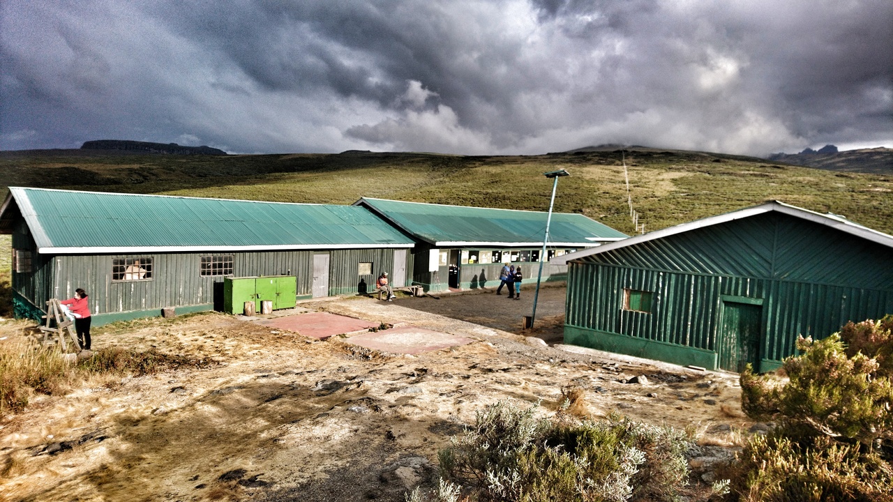 4 days Mount Kenya hike