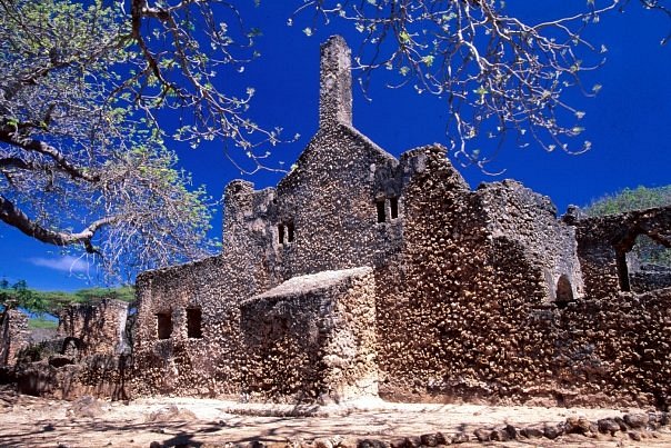 History of Manda Island Kenya