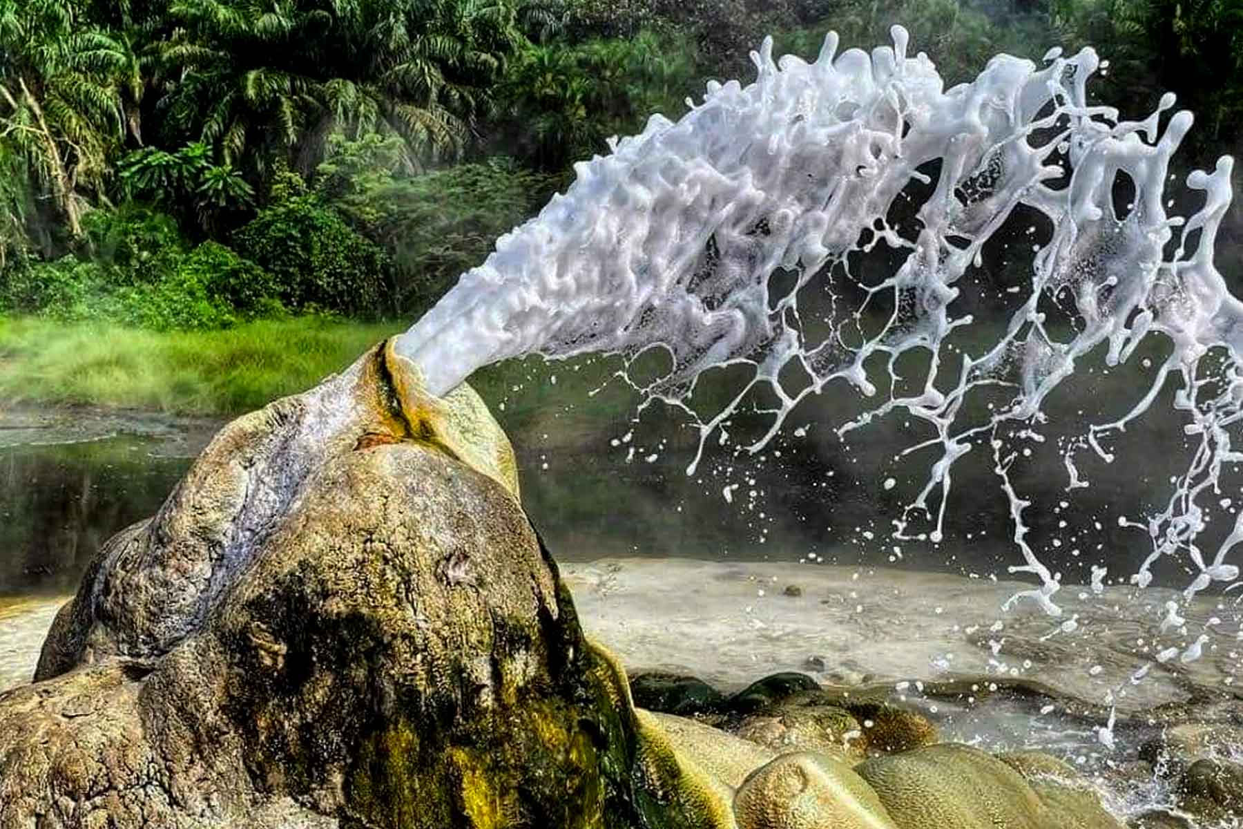 Fun facts about the Semliki Hot Springs | Uganda Safaris Tours