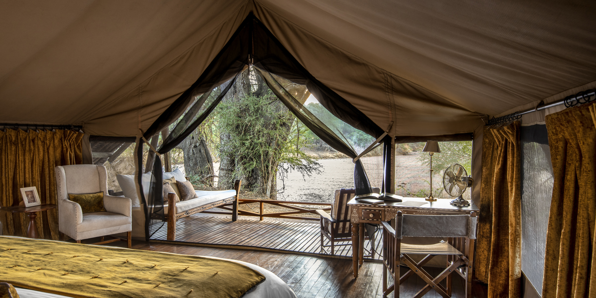 Tents and camps for budget safari accommodation